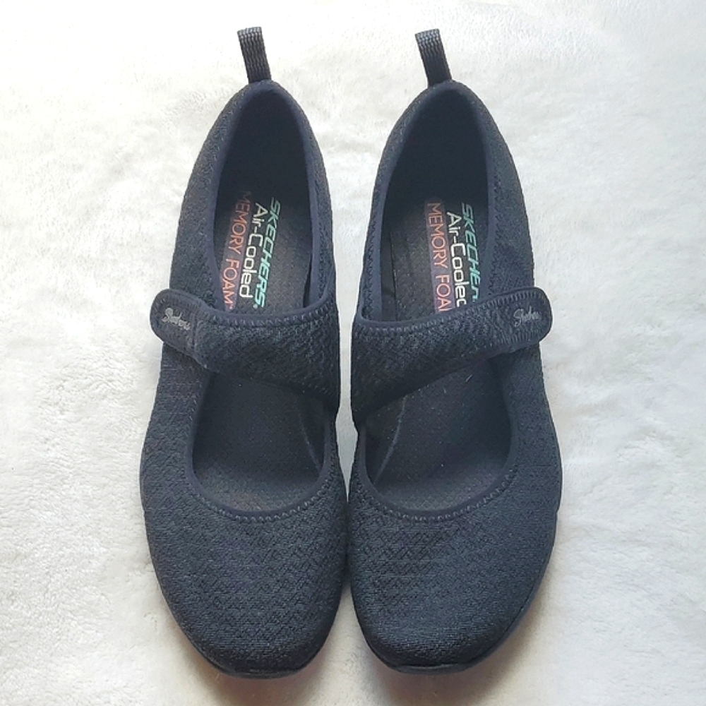 Skechers Be Lux Slow Drift Mary Jane Flats Women's Size 9
